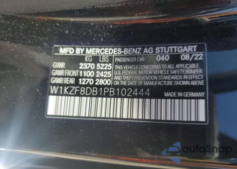 2023 Mercedes-Benz E 350 z USA, uszkodzony, nr VIN W1KZF8DB1PB102444